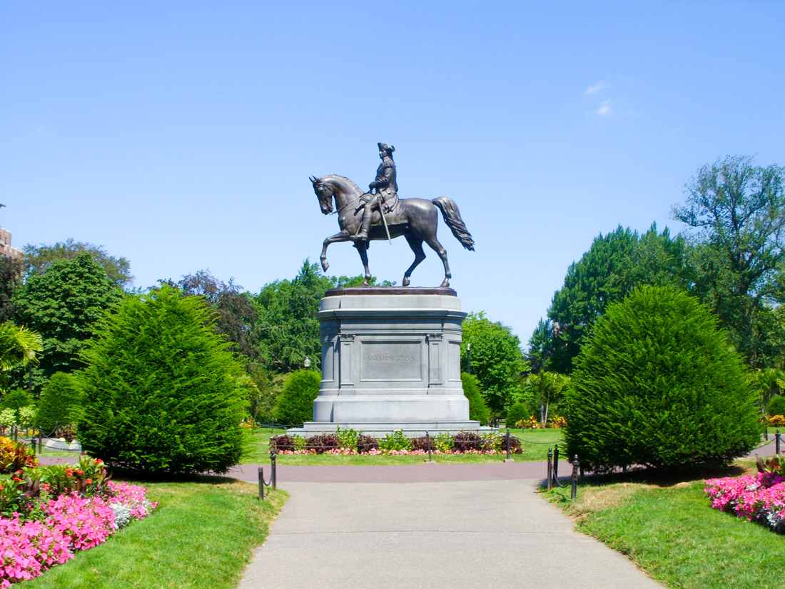 George Washington Statue on horse in Boston Public Garden