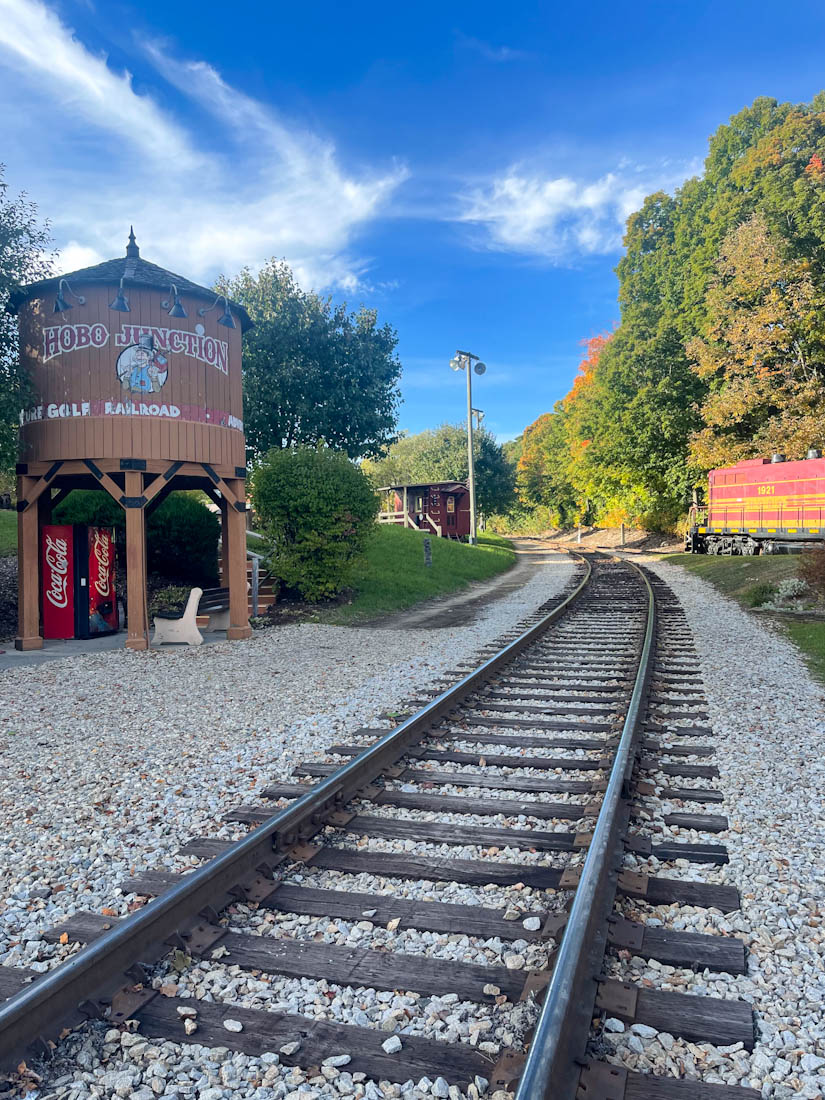 Hobo Railroad Golf Kancamagus Highway Lincoln in New Hampshire
