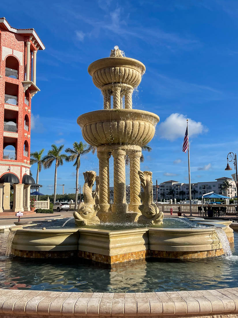 Bayfront Park water fountain in Naples Florida