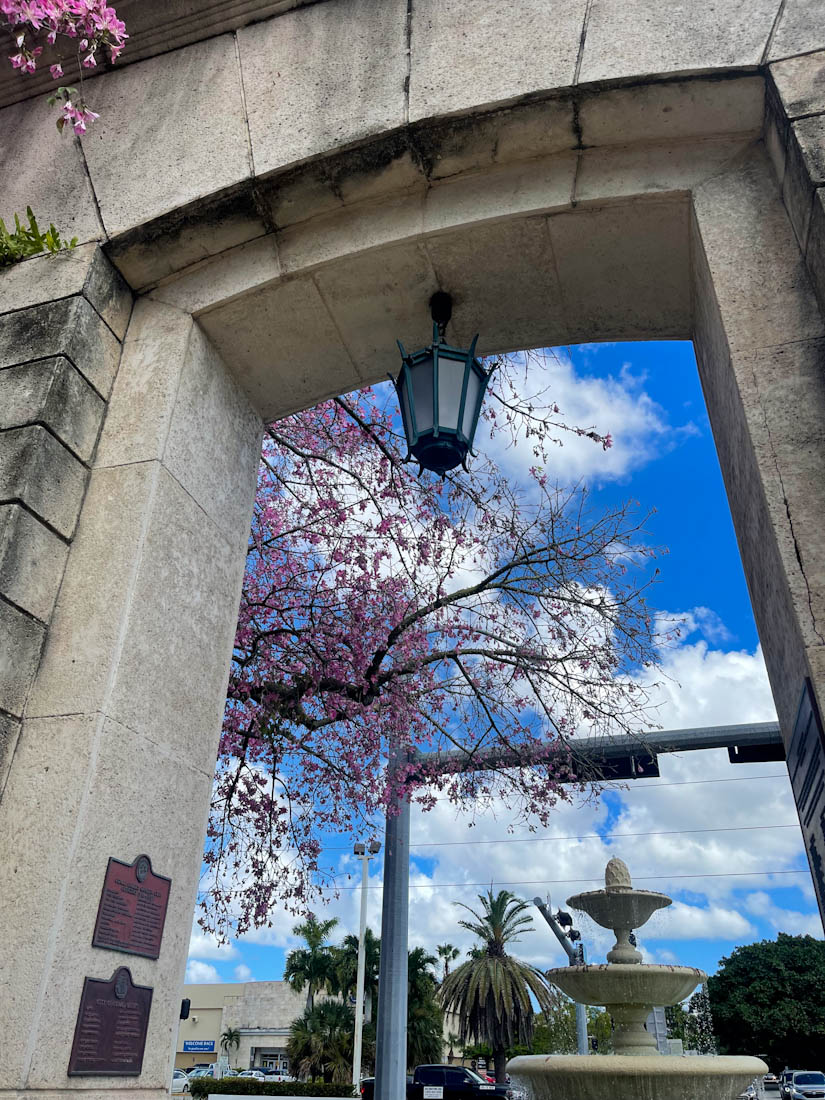 Arch with lamp at Miracle Mile Coral Gables