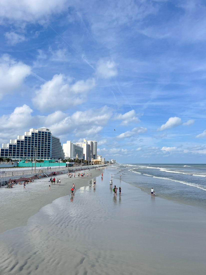 Daytona Beach Florida beach with building in background