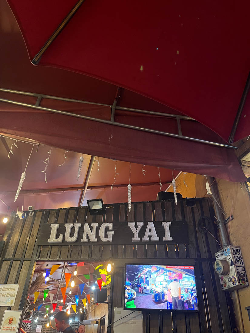 Sign for Lun Yai Thai in Little Havana Miami