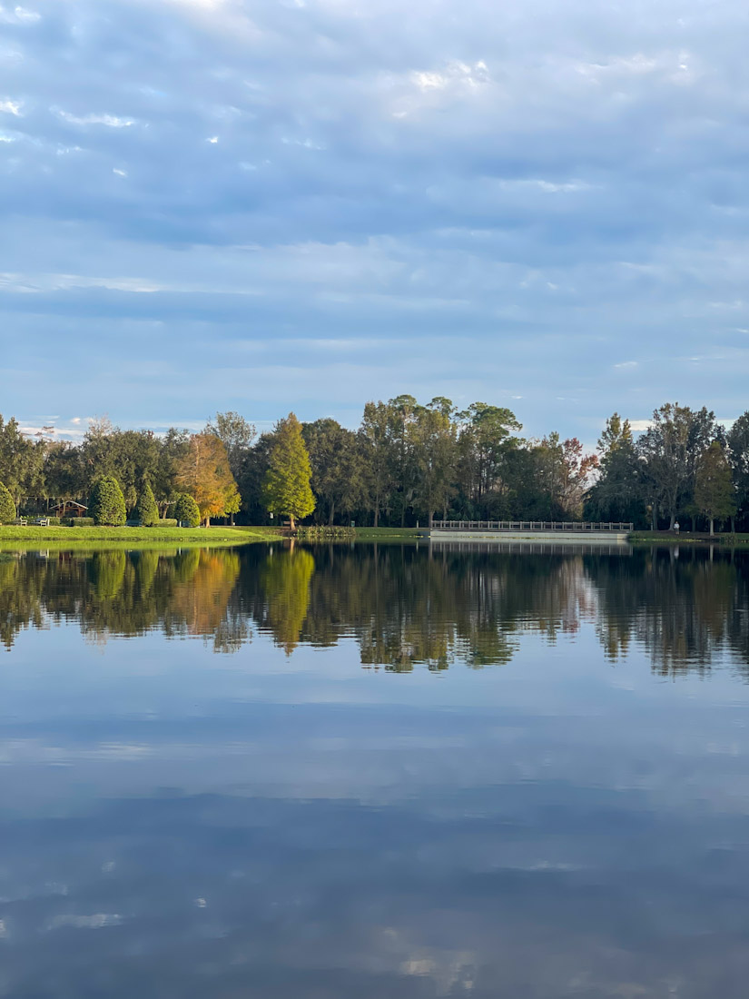 Lake Rianhard Celebration with fall colors at Florida