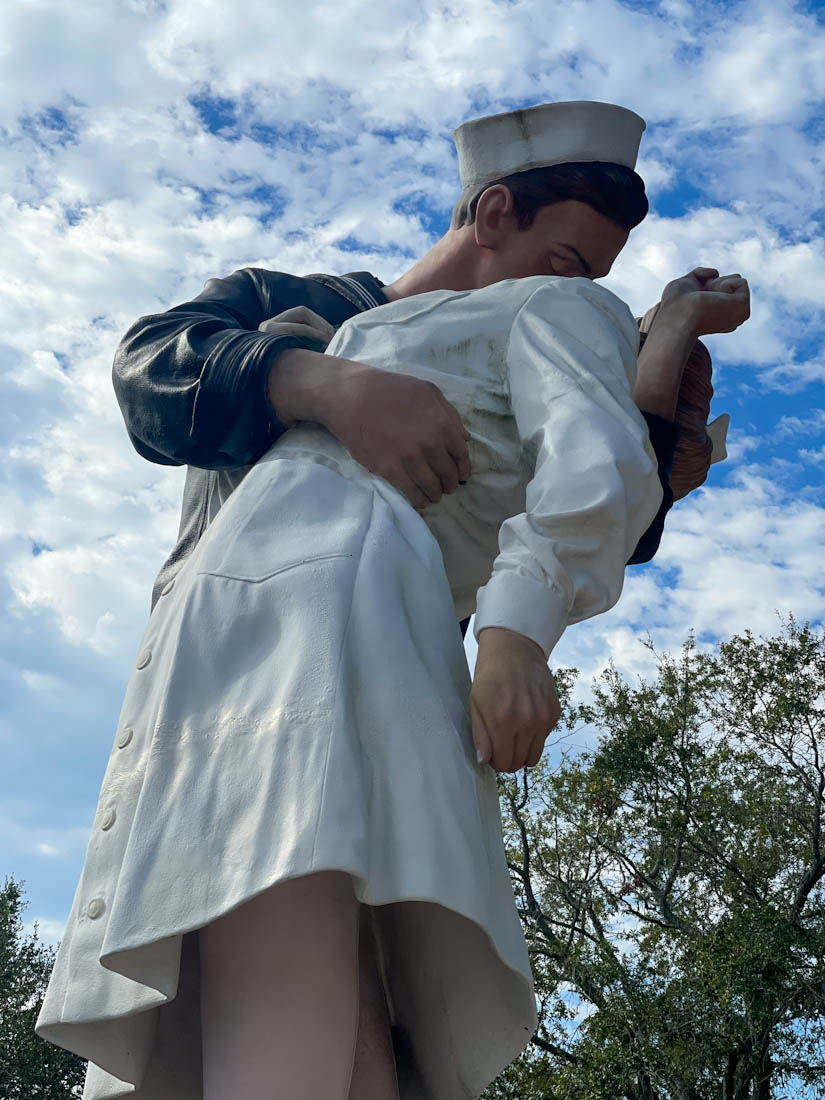 Unconditional Surrender statue kissing solider and nurse close up Sarasota Florida