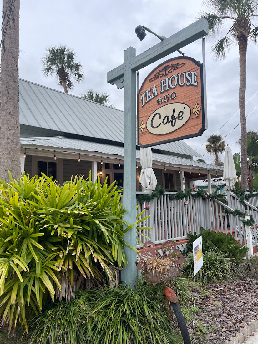 Tea House Cafe sign at Crystal River Florida