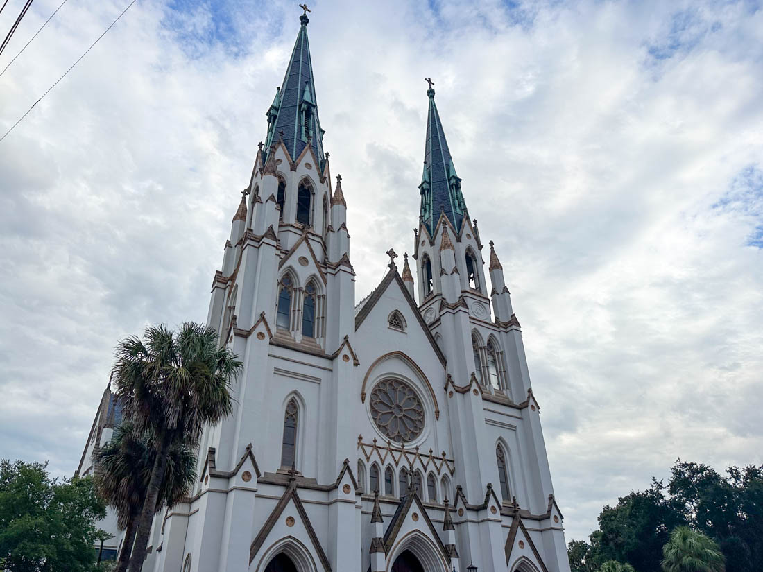Cathedral Basilica St. John the Baptist cloudy blue sky in Savannah