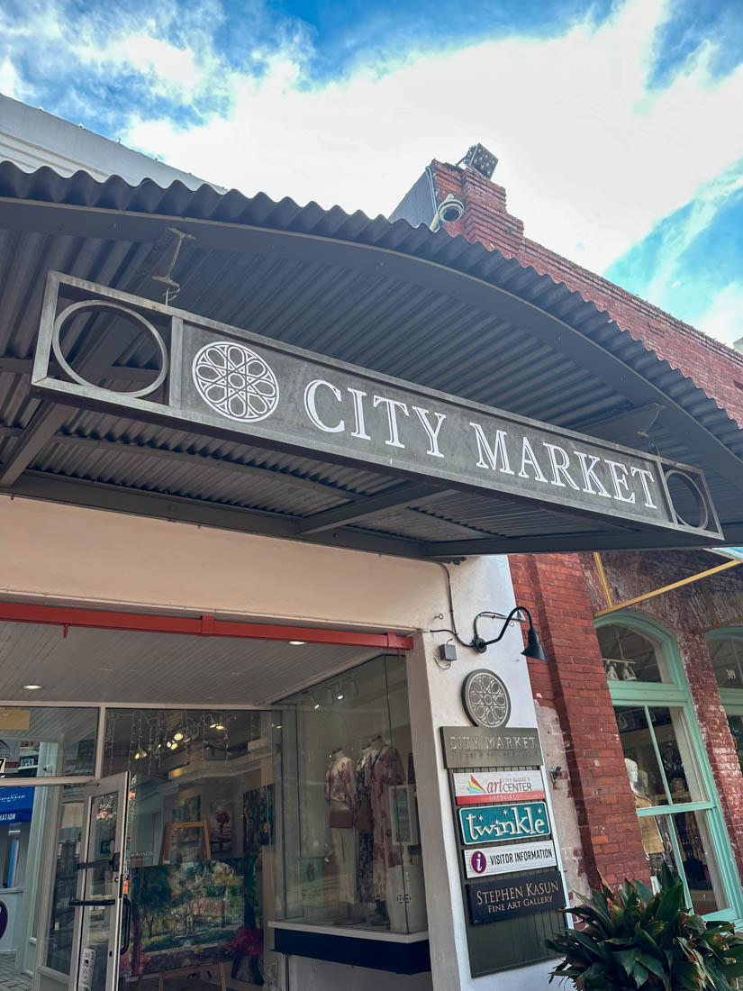 City Market Information Booth in Savannah