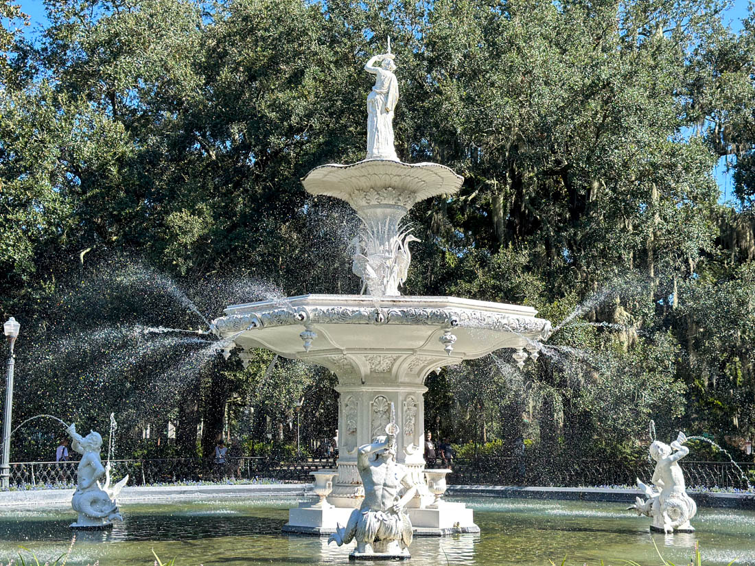 Forsyth Park Fountain in Flow at Savannah