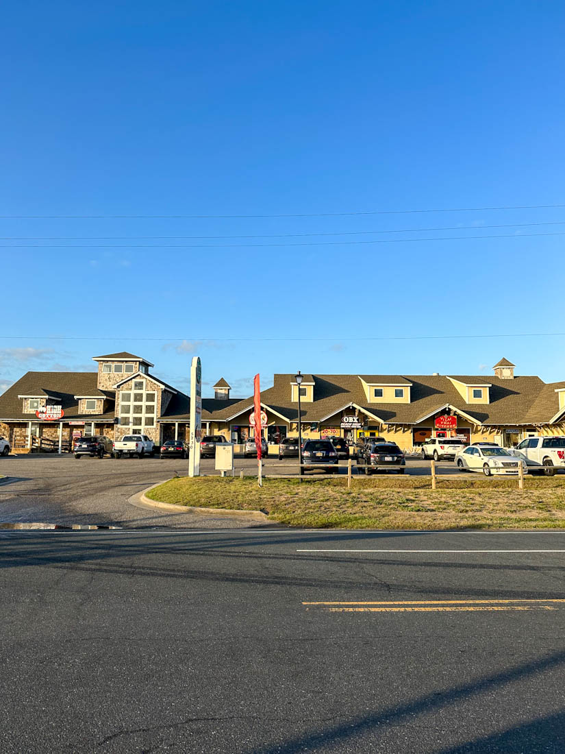Restaurants at Southern Shores Outer Banks 