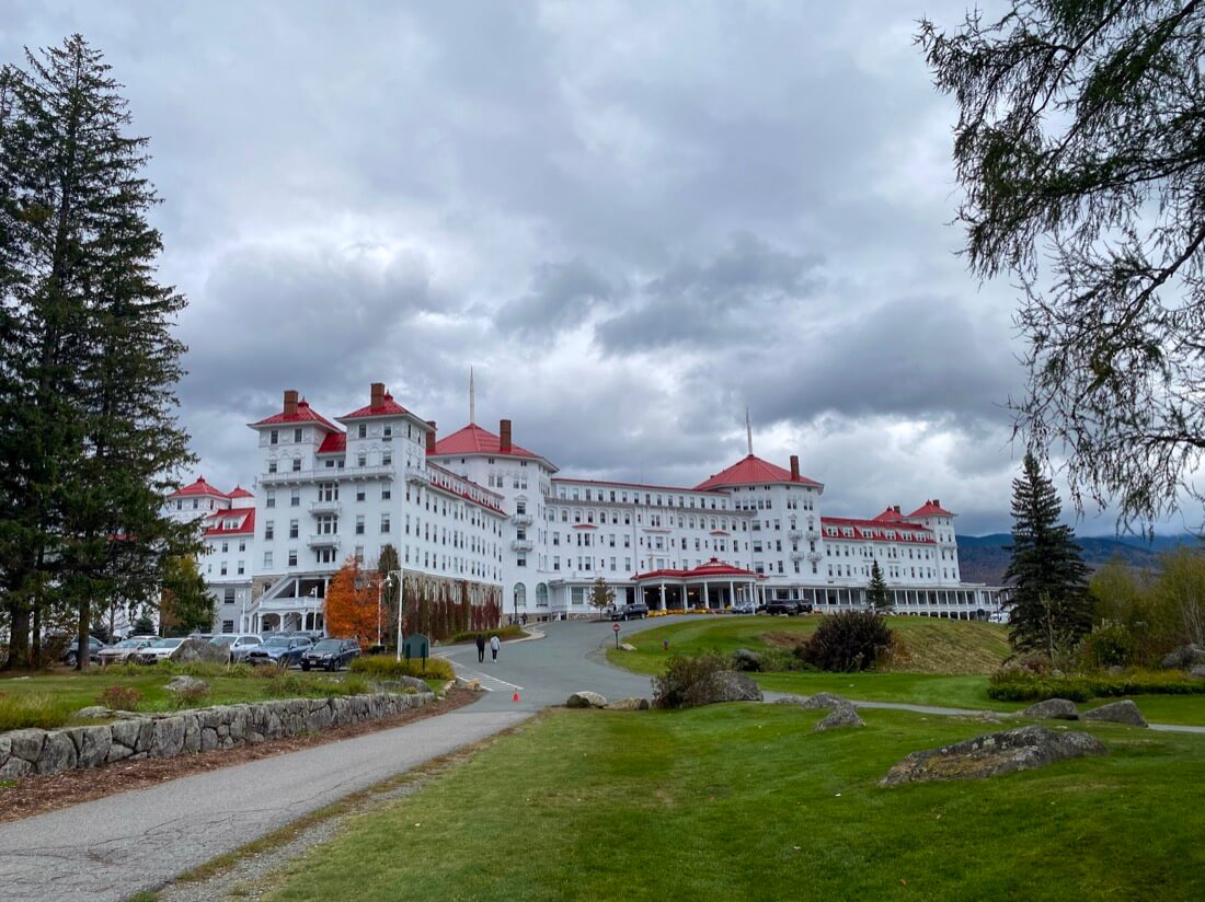 View of the Omni Mt Washington Resort in Bretton Woods New Hampshire